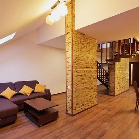 Apartment On Lychakivska Lviv Exterior photo