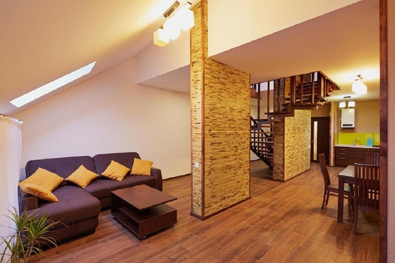 On Lychakivska Apartament Lwów